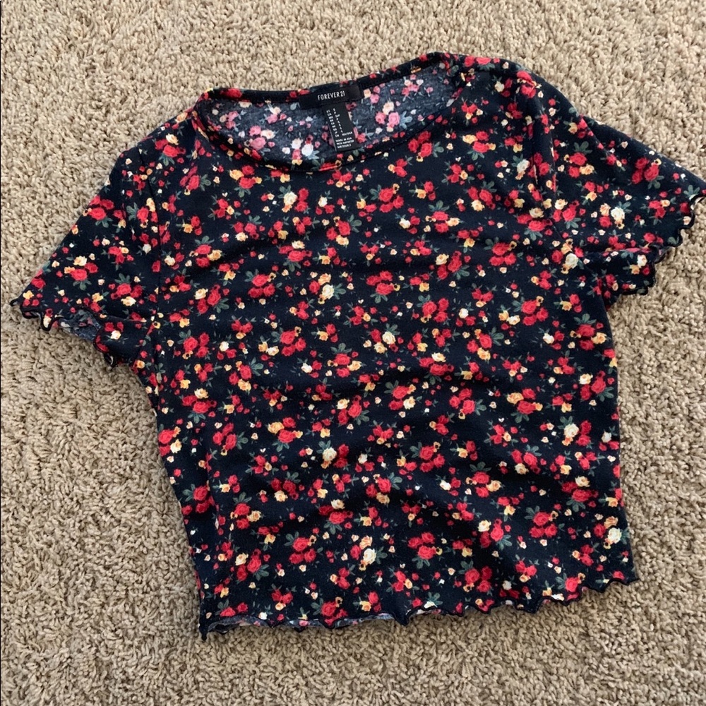 Forever 21 floral crop top (lettuce edge)